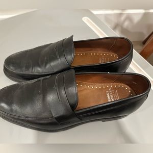 Men’s Brooks Brothers penny loafers